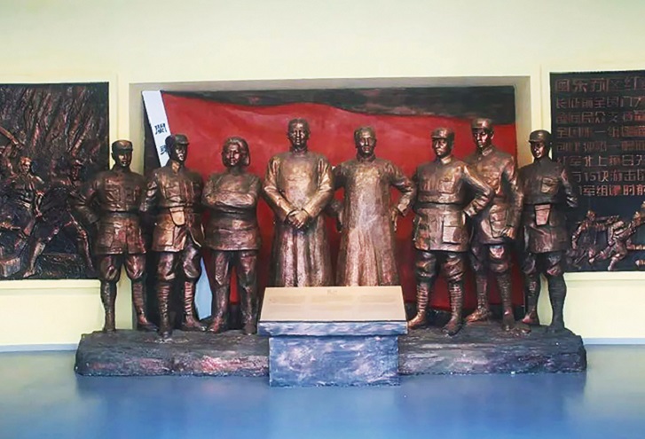 176579218817318.jpg 闽东苏区博物馆塑像.jpg